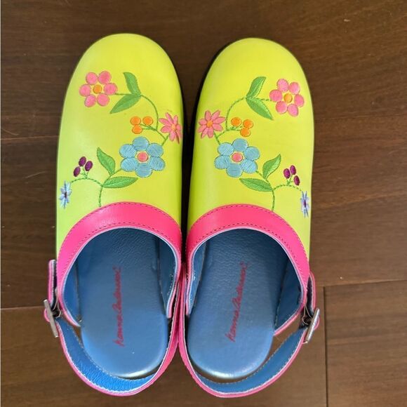 Girl's Hanna Andersson lime green floral Clogs Size 36 - Picture 1 of 7